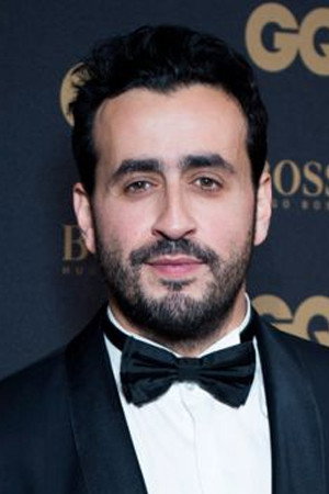 Jonathan Cohen portrait
