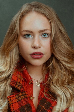 Eve Austin portrait
