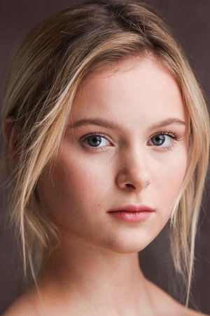 Mia Jenkins portrait