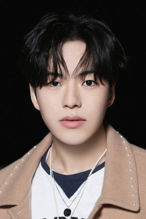 Yoon Jae-hyuk portrait