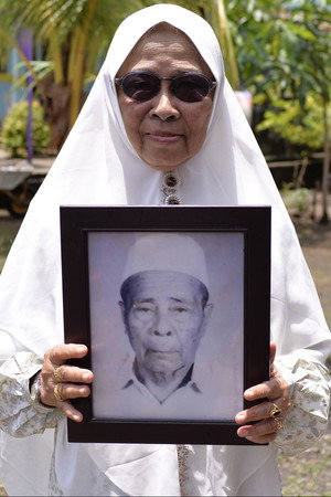 Hanim Zakaria portrait