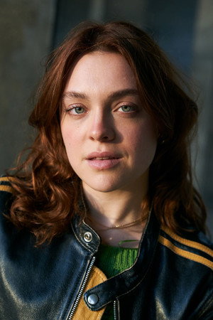 Amelie Hennig portrait