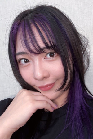 Chanyota portrait