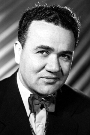 Inia Te Wiata portrait