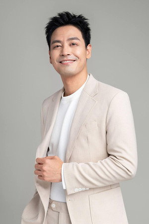 Phan Anh portrait