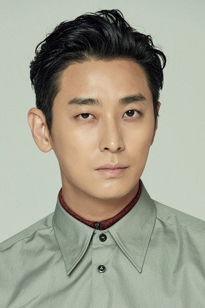 Ju Ji-hoon portrait