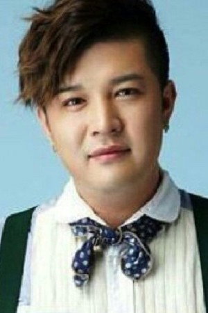 Shindong portrait
