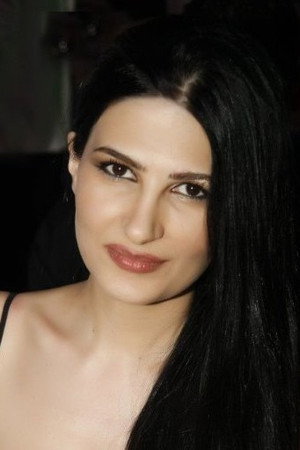 Fatmeh Safa portrait