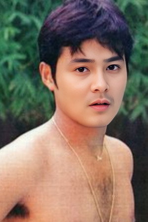 Patchaya Akkaraphon portrait