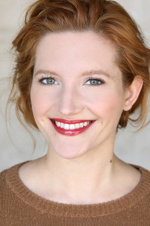 Chloé Hollings portrait
