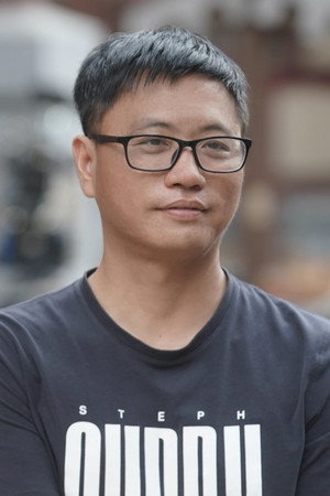 Luo Zhigang portrait