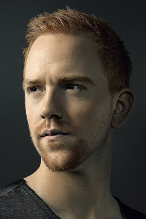B-Front portrait