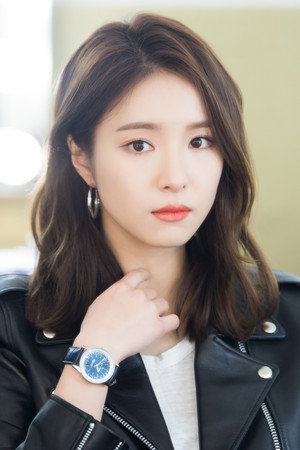 Shin Sae-kyeong portrait