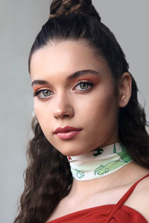 Afra Saraçoğlu portrait