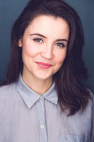 Oona Roche portrait