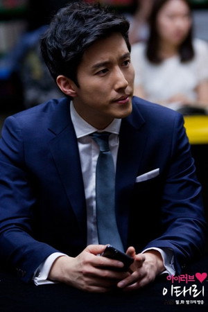 Yang Jin-woo portrait