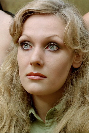 Nanda van Bergen portrait
