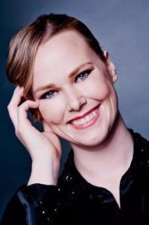 Jessica Pratt portrait