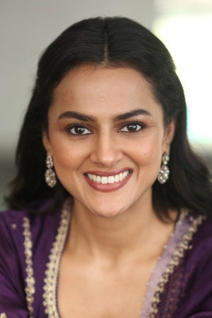 Shraddha Srinath portrait