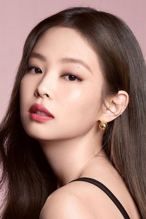 JENNIE portrait
