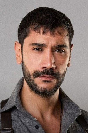 Uğur Güneş portrait