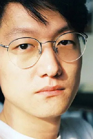 Qiu Sheng portrait