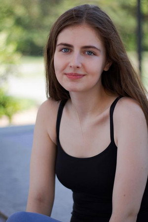Alyssa Grace Adams portrait