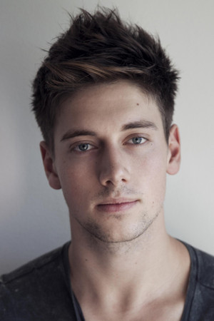 Lincoln Younes portrait