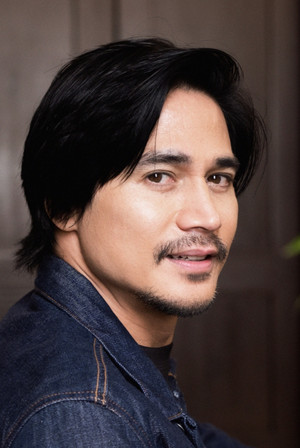 Piolo Pascual portrait