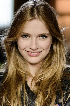 Camille Razat portrait
