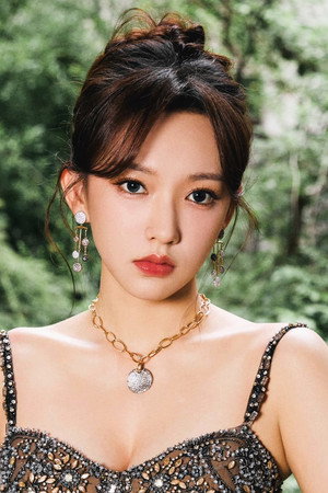 Cheng Xiao portrait