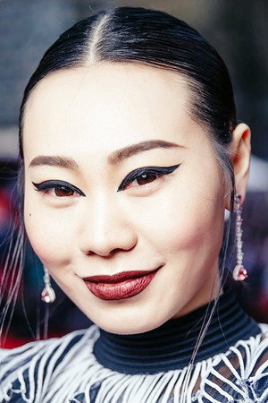 Yang Ge portrait