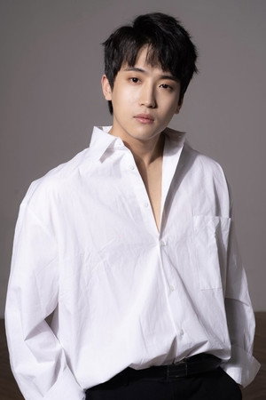 Go Tae-jin portrait