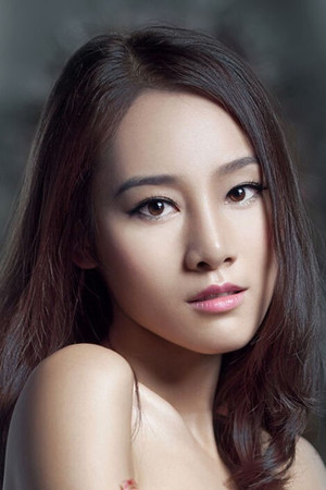 Long Xinyue portrait