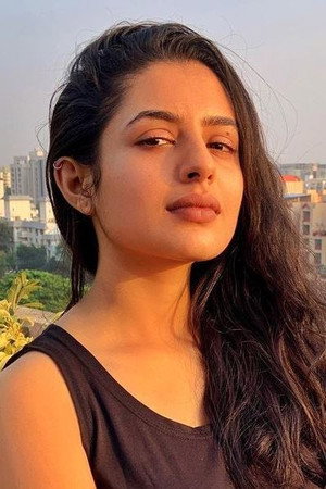 Aarjavee portrait
