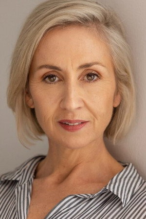 Renee Lyons portrait