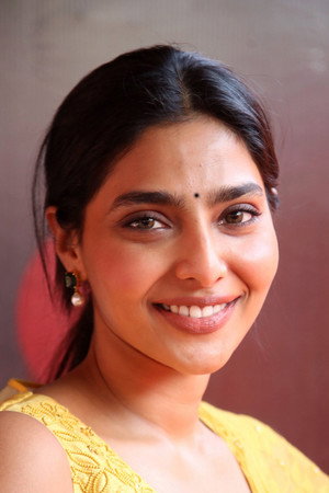 Aishwarya Lekshmi portrait