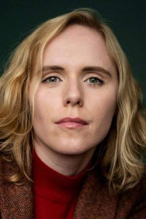 Laura Nock portrait