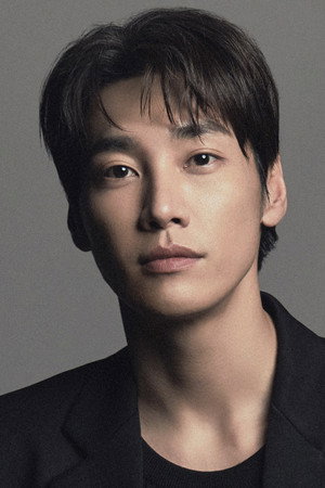 Kim Young-kwang portrait