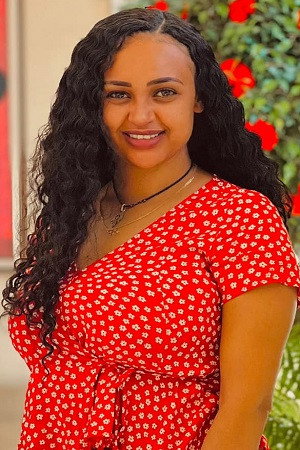 Hirut Begashaw portrait