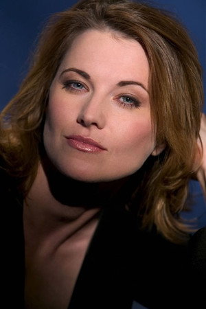 Lucy Lawless portrait