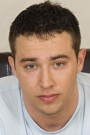 Alex Eden portrait