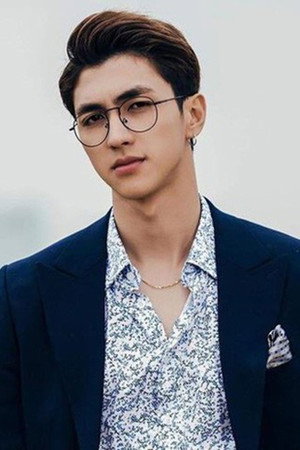 Bình An portrait
