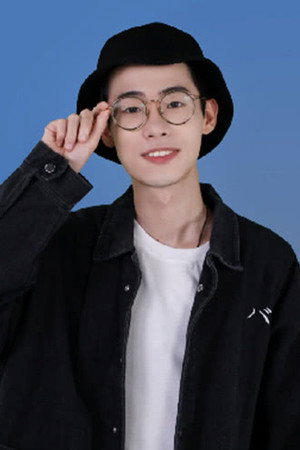 Tian Xiaoxiao portrait