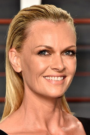 Sarah Murdoch portrait
