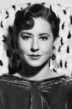 Mae Clarke portrait
