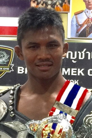 Buakaw Banchamek portrait