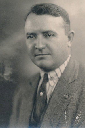 Barney Oldfield portrait