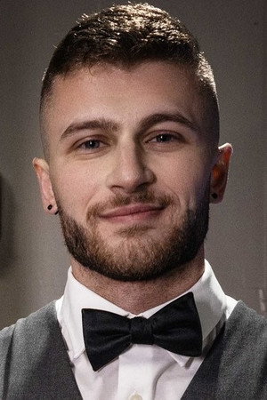 Devy portrait