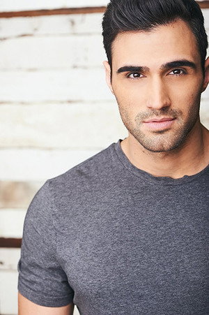 Owen Saxon portrait